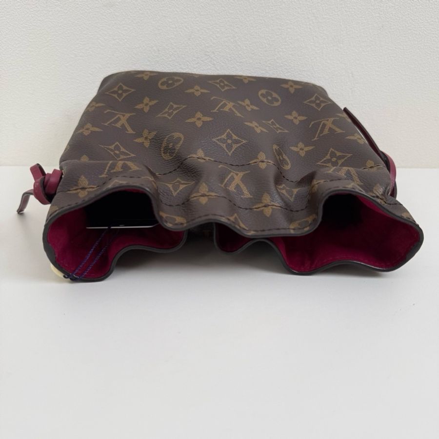 LV 路易威登 老花福袋/洗漱袋 尺寸：24*22*9cm-5