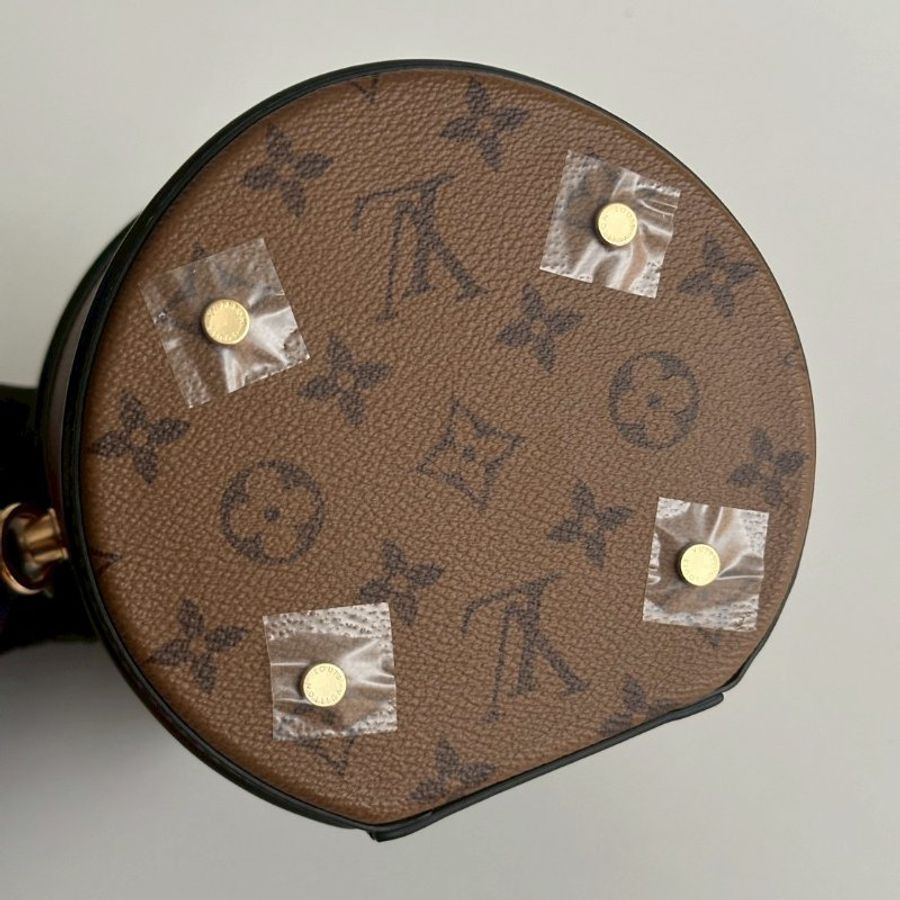 99新🆕 芯片款✨ Louis Vuitton LV 路易威登 Cannes 圓筒包-6