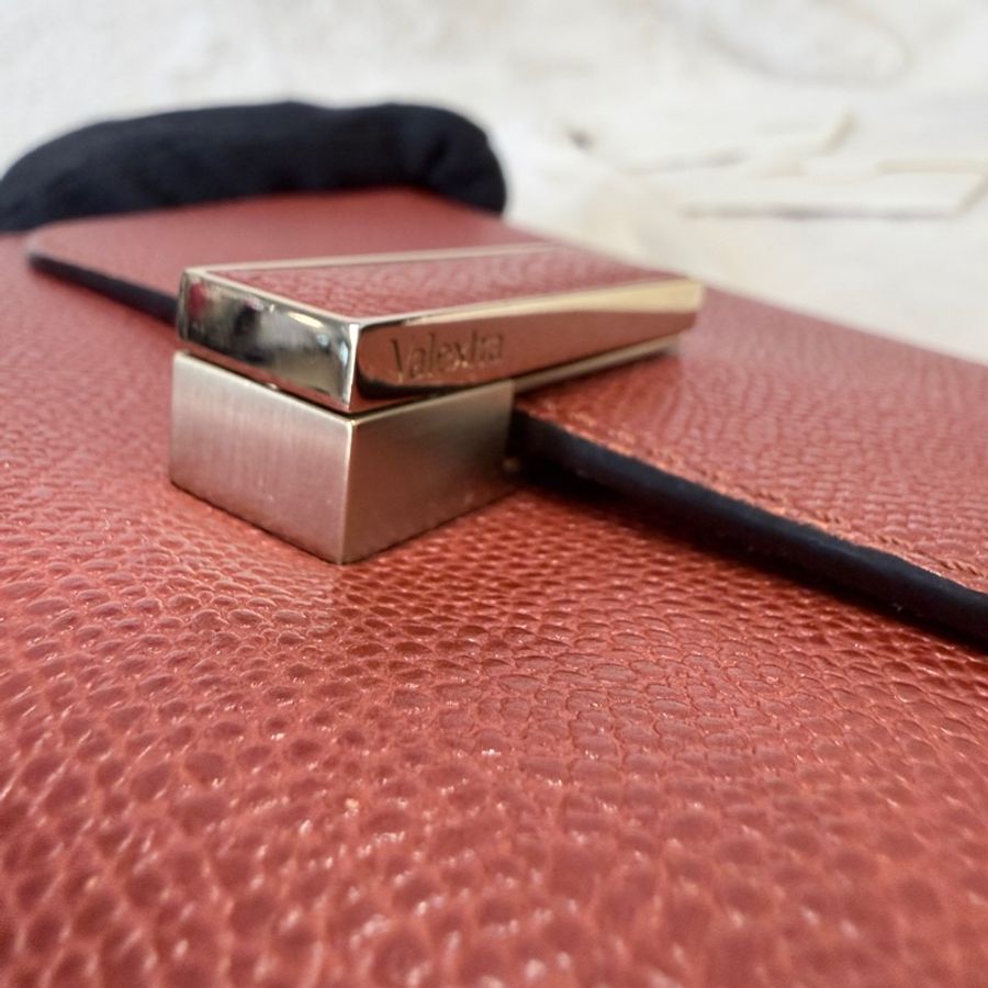VALEXTRA✨ISIDE Crossbody Box單肩斜背包馬鞍包-39