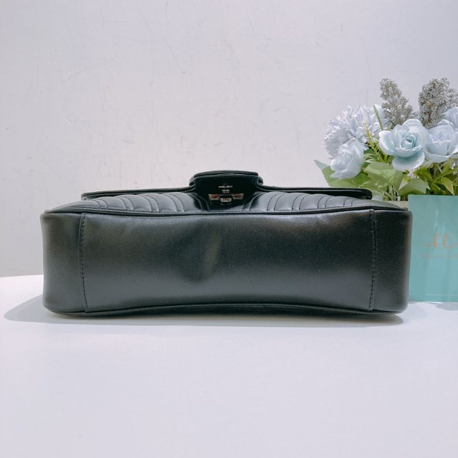 TW4788  Gucci 古馳 全黑Logo單肩/斜背袋GG Marmont Medium Shoulder Bag So Black-4