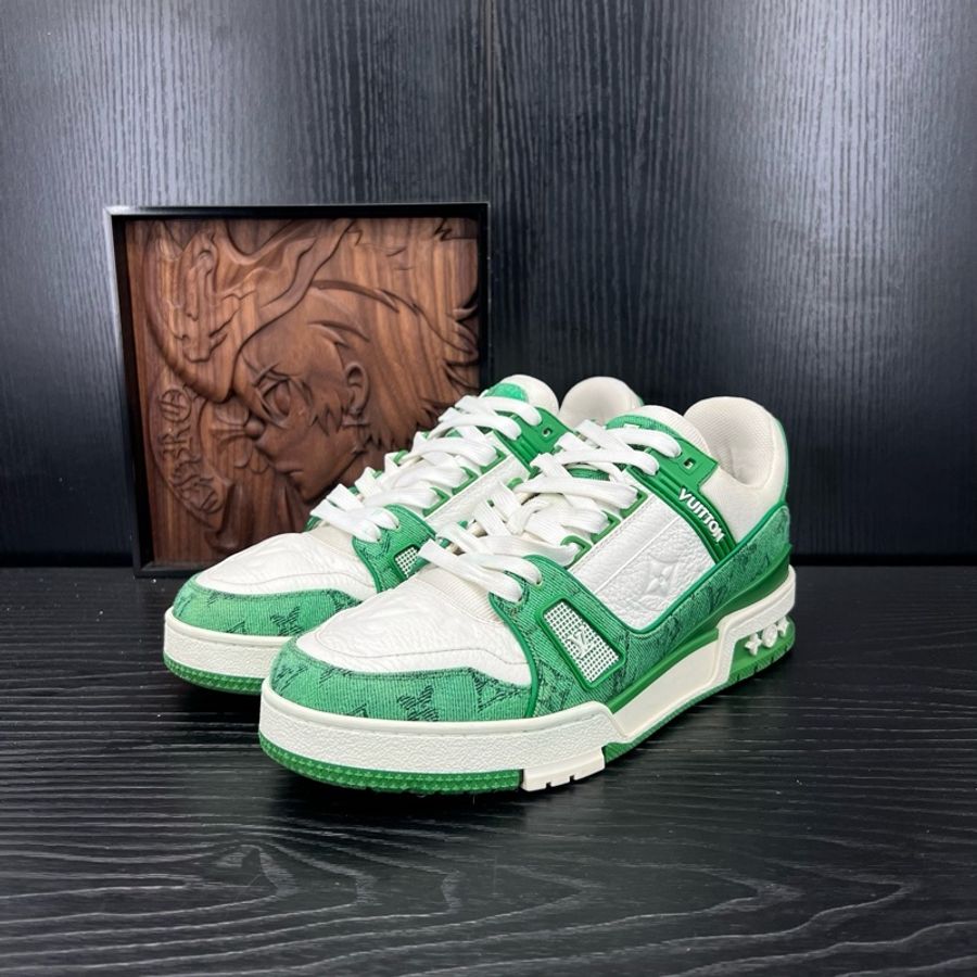 Louis Vuitton路易威登 trainer 白綠牛仔 39 碼-0