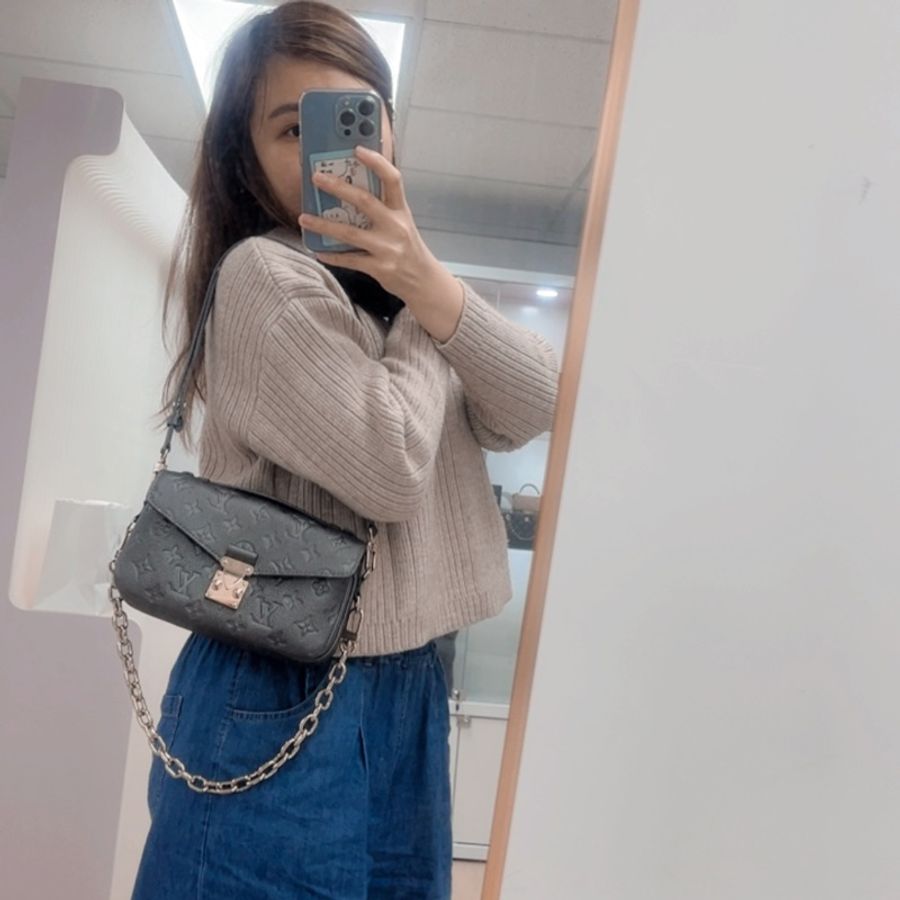 Lv metis pochette east west 灰銀橫版郵差包-14