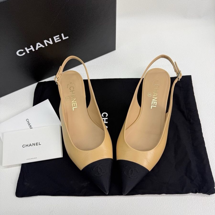 Chanel 香奈兒 米色皮面拼接米黑色 貓跟鞋 37.5碼-0