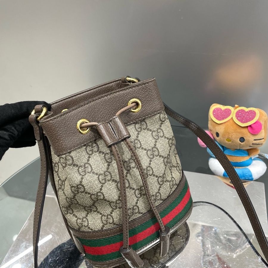 gucci-0