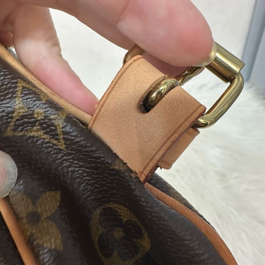 LV M42256 老花金釦雙層馬鞍包 斜背包-17