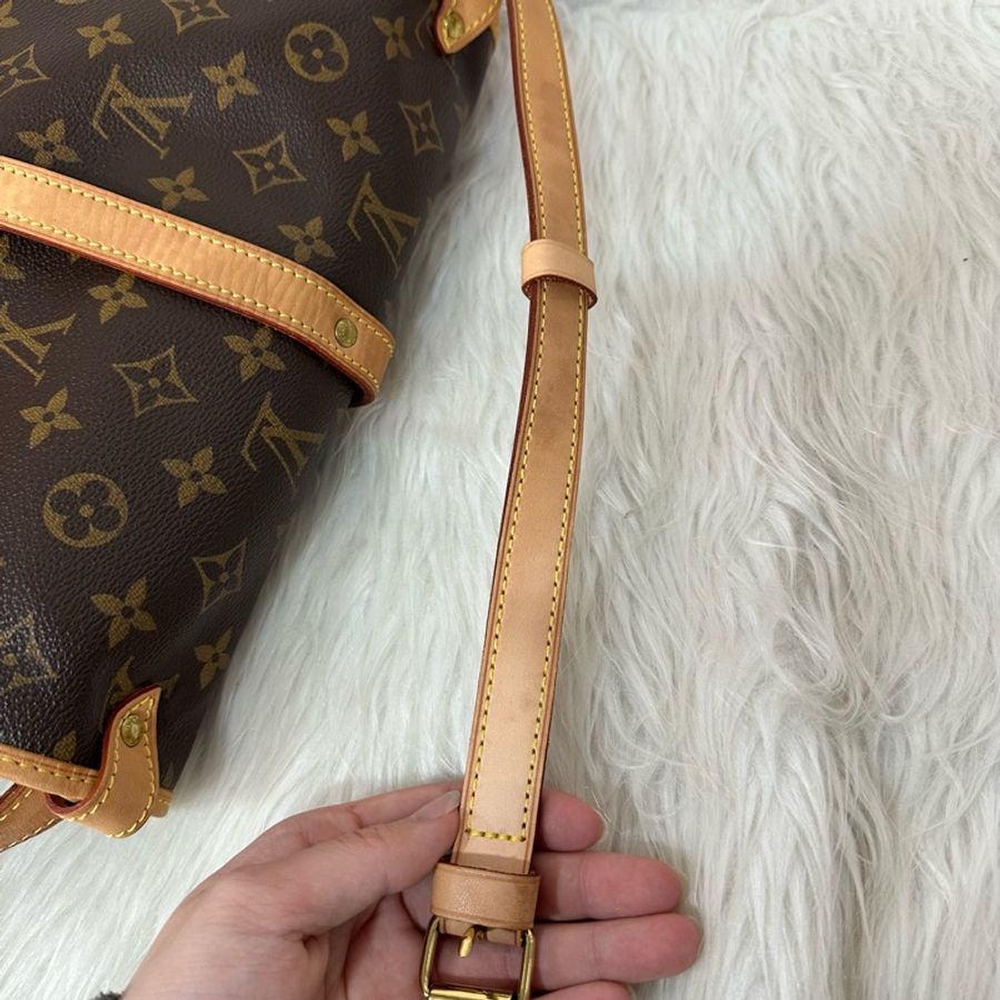 LV M42256 老花金釦雙層馬鞍包 斜背包-95