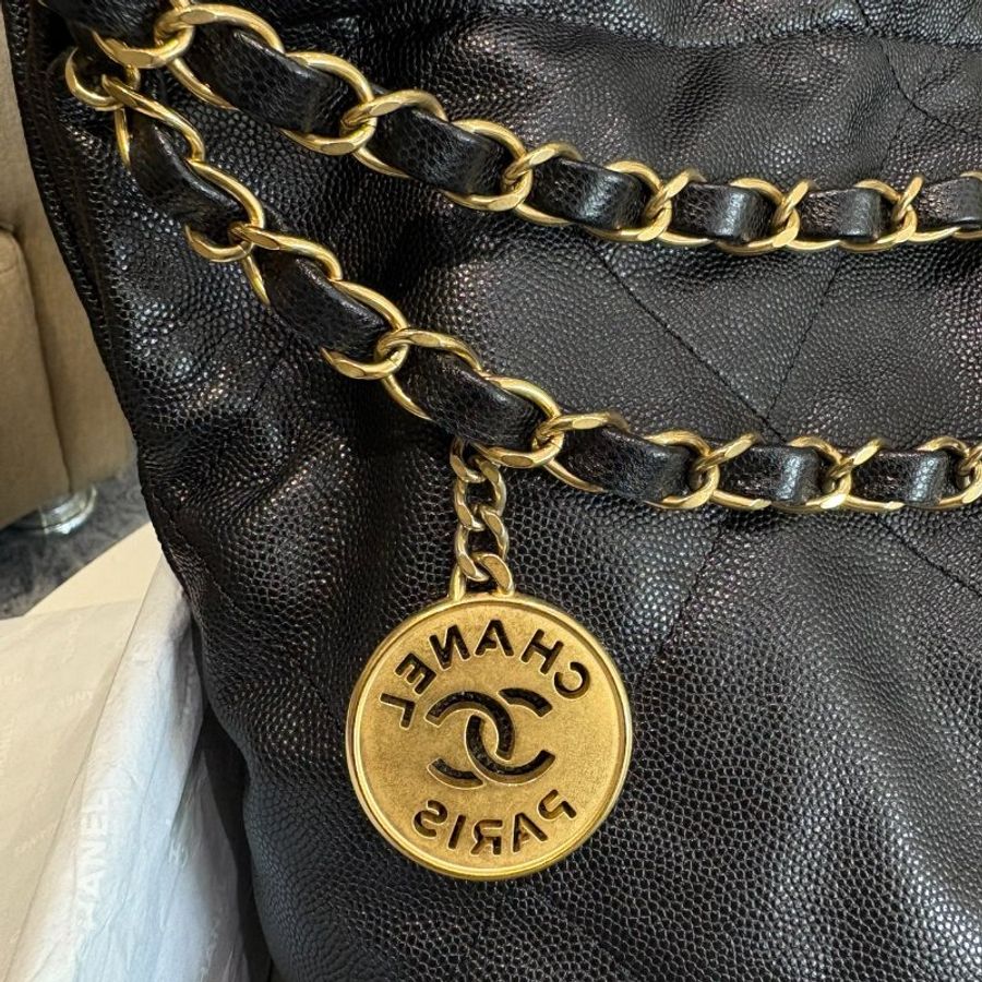 *SHIHNA名牌精品* CHANEL 22Bag 荔枝牛皮 中號黑字金鏈肩背包-1