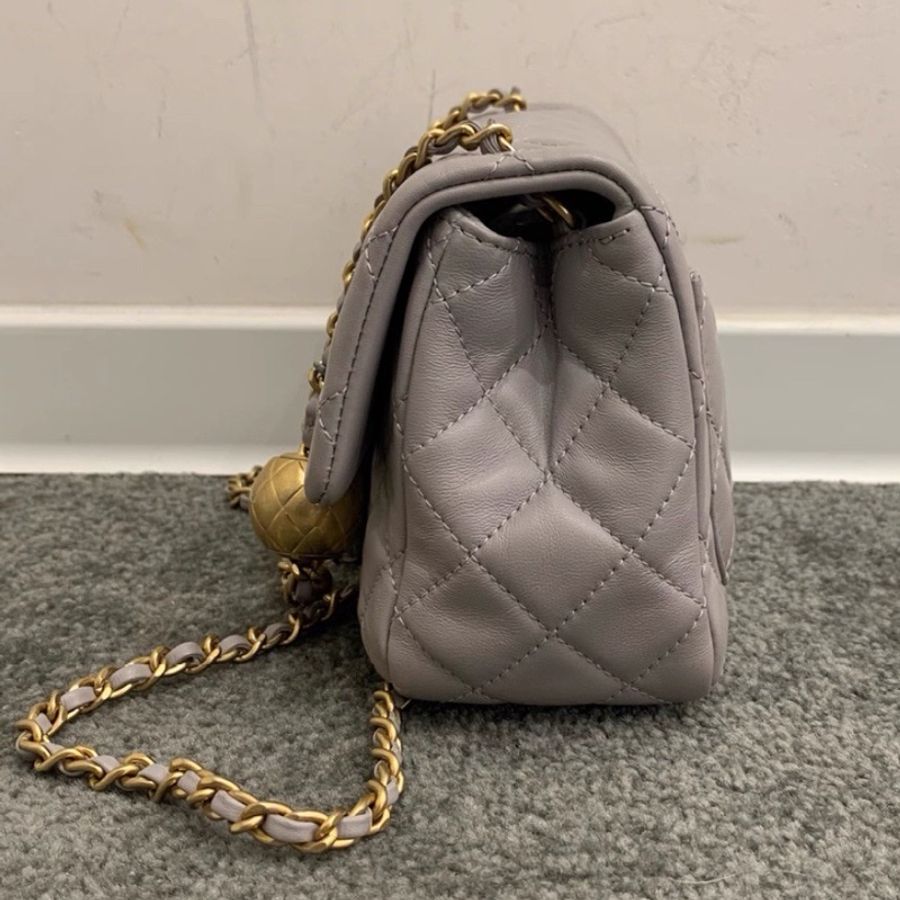 #Chanel 香奈兒CF方胖子 🔮金球灰色羊皮金扣鏈條包 芯片款 🗿底长17-11