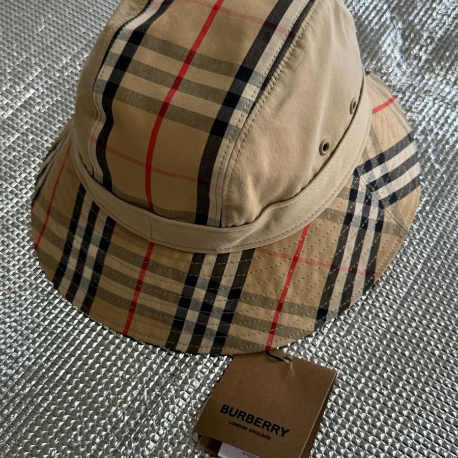 「英國代購」全新Burberry 博柏利 經典格紋漁夫帽-0