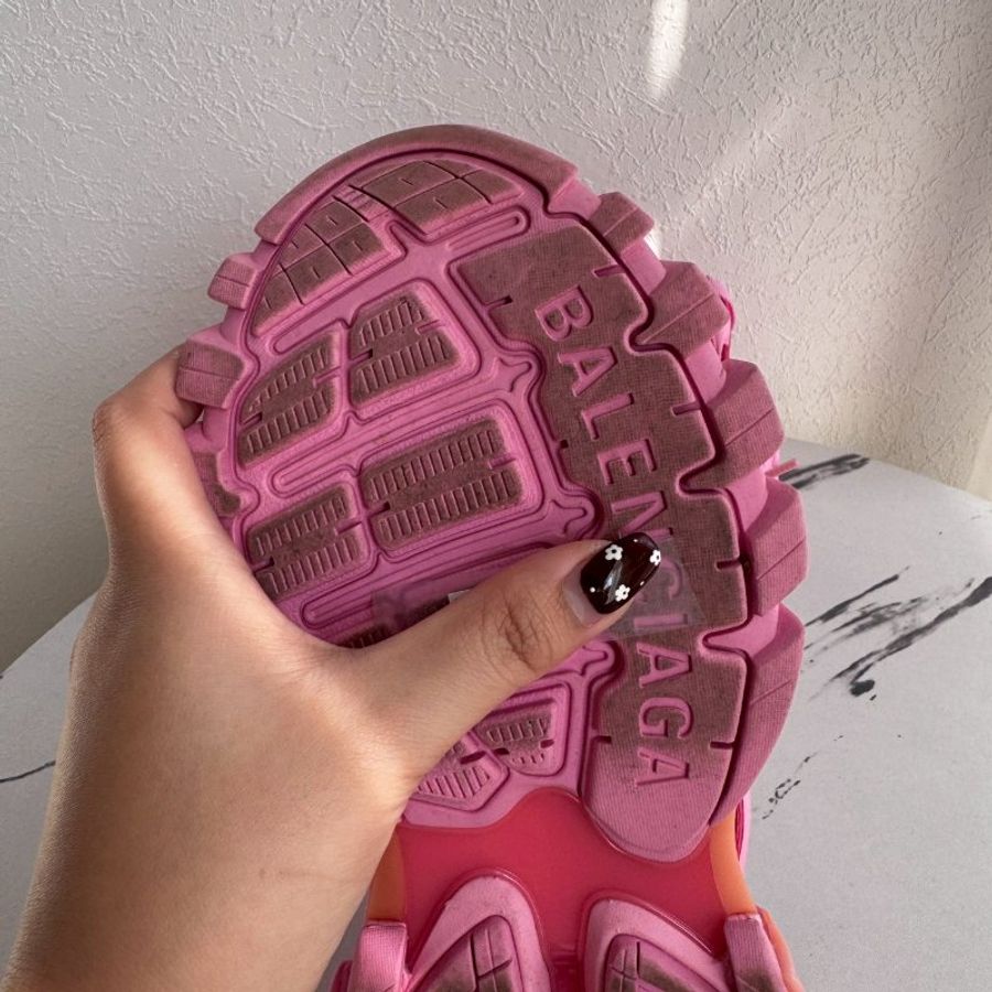 👟絕版半價必買鞋款 Balenciaga粉色老爹鞋-15