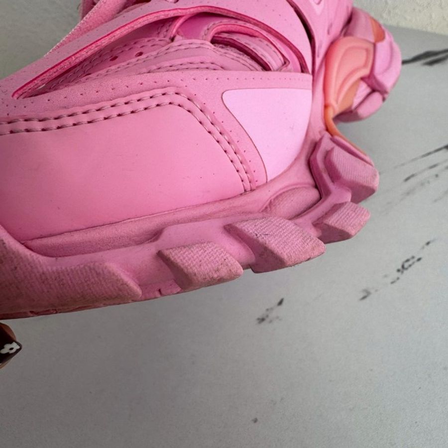 👟絕版半價必買鞋款 Balenciaga粉色老爹鞋-22