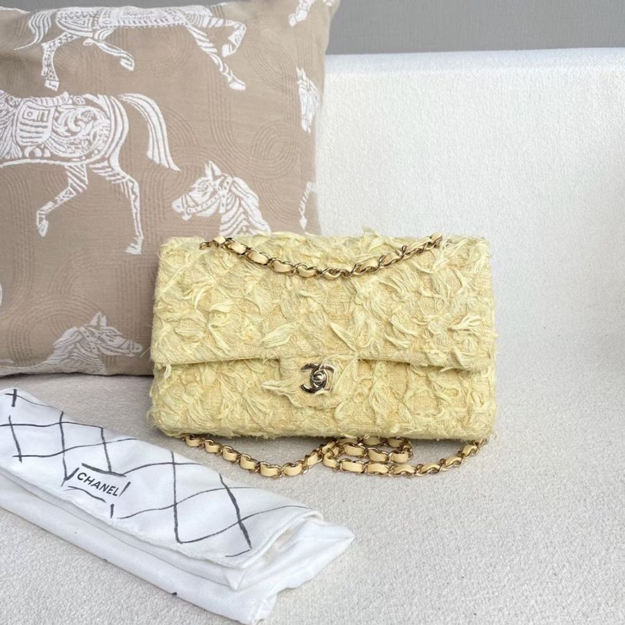 Chanel 流蘇毛呢CF中號 小雞黃 金扣25*15*7 98新配件塵袋-2