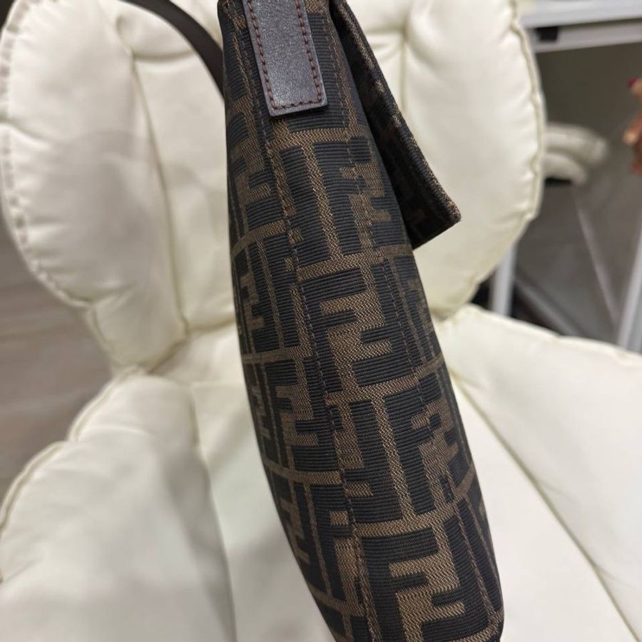 Fendi 老花-4