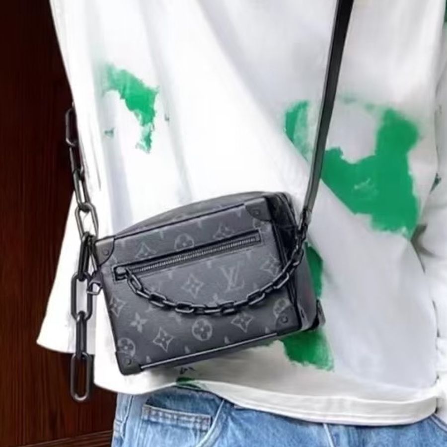 Louis Vuitton Mini Soft Trunk黑花盒子包 芯片款 尺寸18×13-1