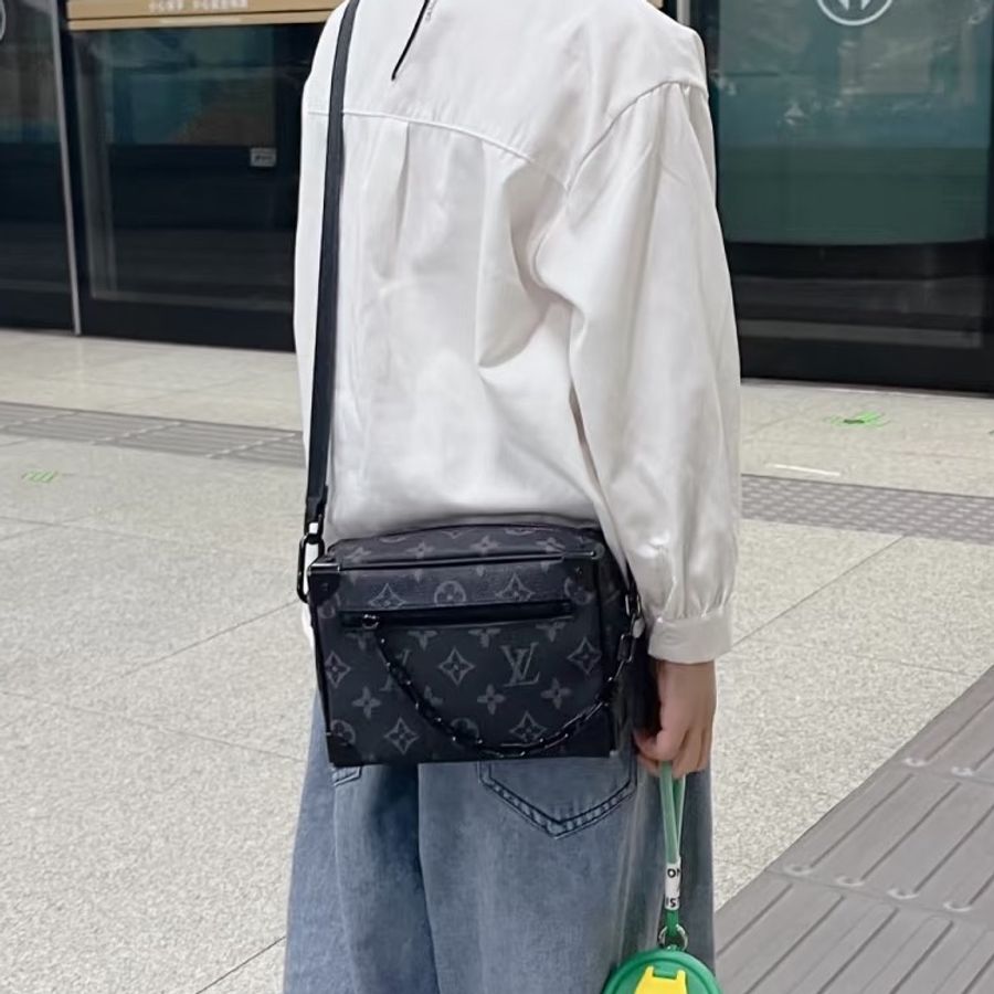 男女通殺😍Lv路易威登mini soft trunk黑色老花盒子包單肩斜挎包-2