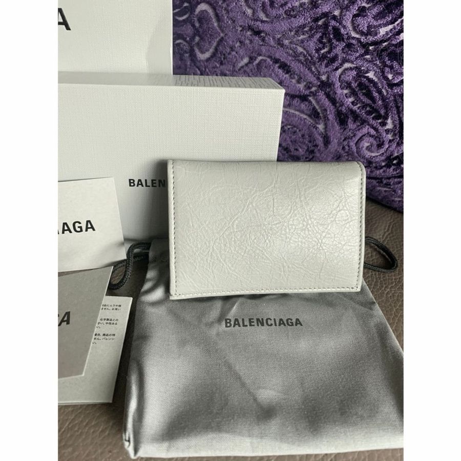 巴黎世家灰色卡夾 短夾 機車包 皮革 閒置 Balenciaga grey leather city card holder-8