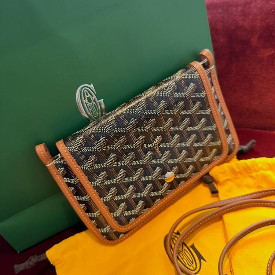 Goyard 戈雅 全新 黑色 棕色 三層信封包 斜挎包 側背包 手提包 肩背包 黑色棕色 經典顏色 全新連法國專櫃收據副本 goyard Plumet bag black and brown-4