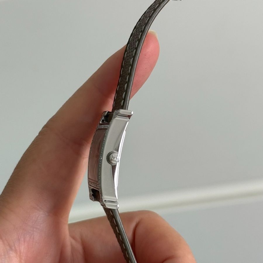 【長期主義✨可以帶一輩子❤️】愛馬仕 Hermes H HOUR HH1.210.石英 不鏽鋼 後鑲鑽-5