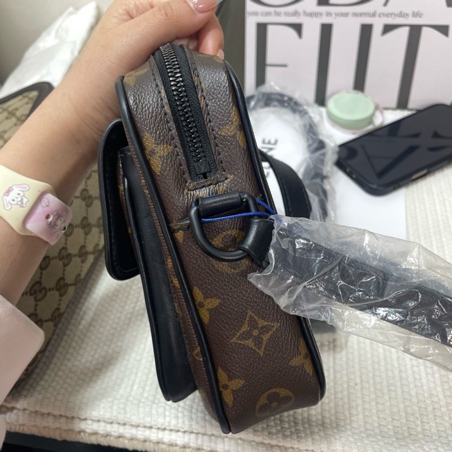 LV路易威登 Christopher老花相機包單肩斜挎包 附件：無-3