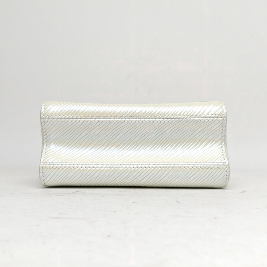LOUIS VUITTON TWIST小號19EPI水波紋牛皮彩鑽扣晶片炫彩鑽扣-3