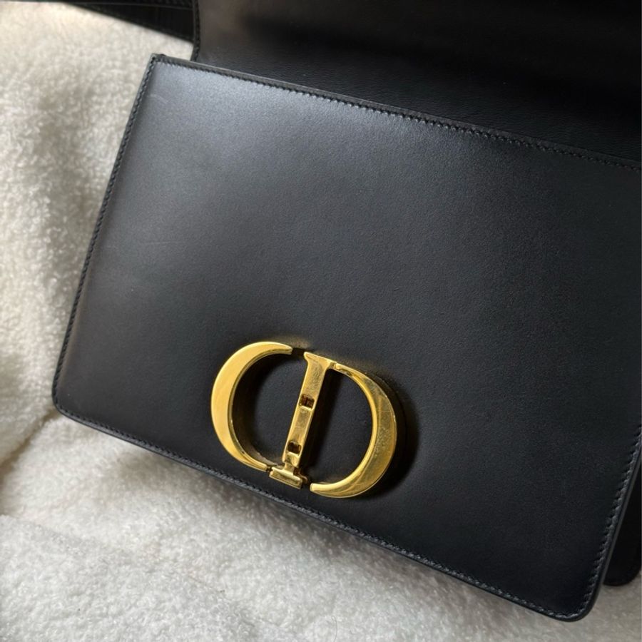 Dior 黑色全皮Montaigne 蒙田30單肩斜背包-12