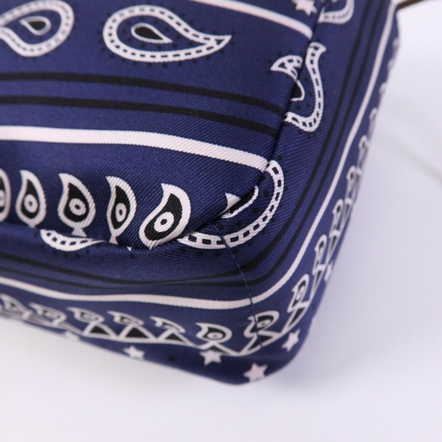 HERMES 【Hermes Fair】絲質Bag In Bag銀扣手拿包-8