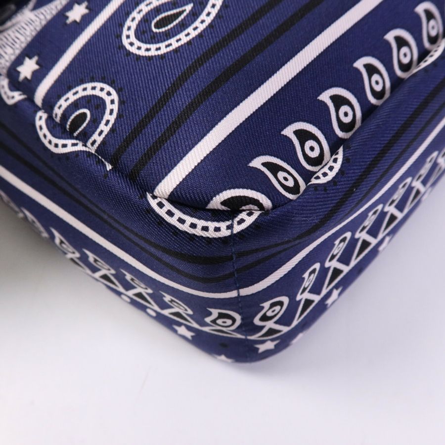 HERMES 【Hermes Fair】絲質Bag In Bag銀扣手拿包-9