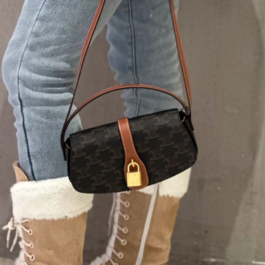 Lisa同款💯時尚感🈵Celine賽琳經典凱旋門老花tabou鎖頭包手提單肩腋下包-4