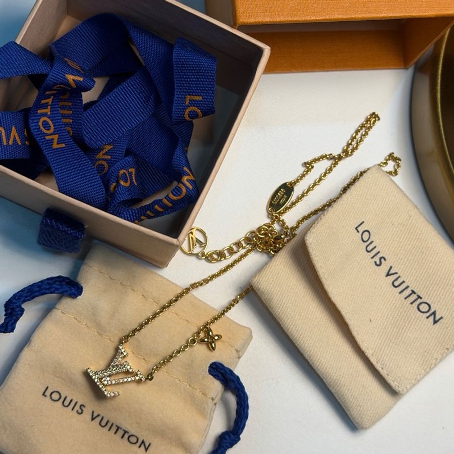 LOUIS VUITTON 水鑽M00596 金色項鍊-1