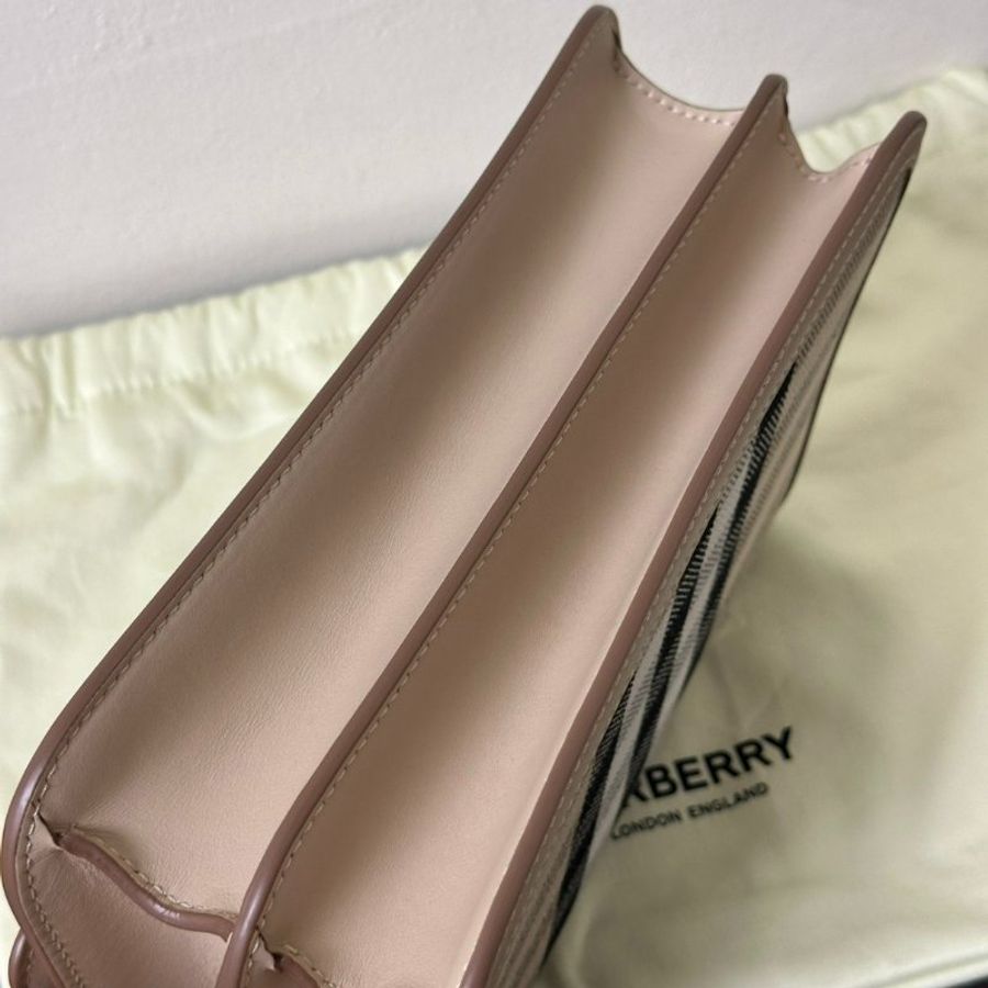 💎Han's house精品服飾💎 Burberry 經典格紋帆布包 側背包-1
