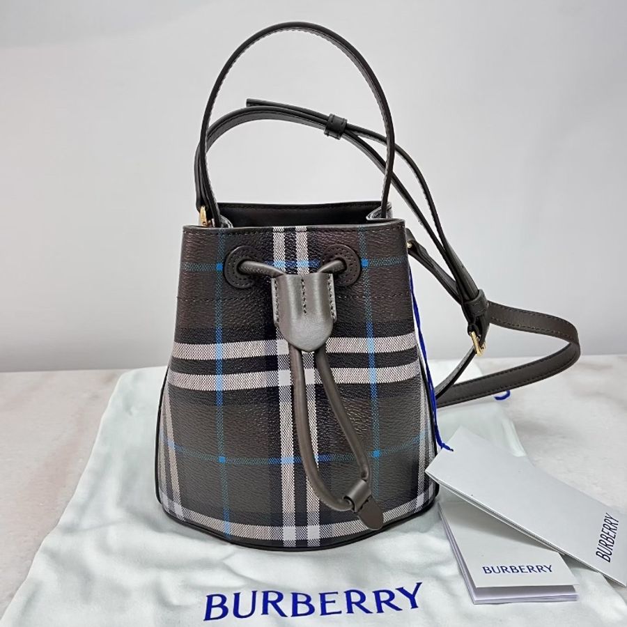 Burberry bucket ( Grey )-0