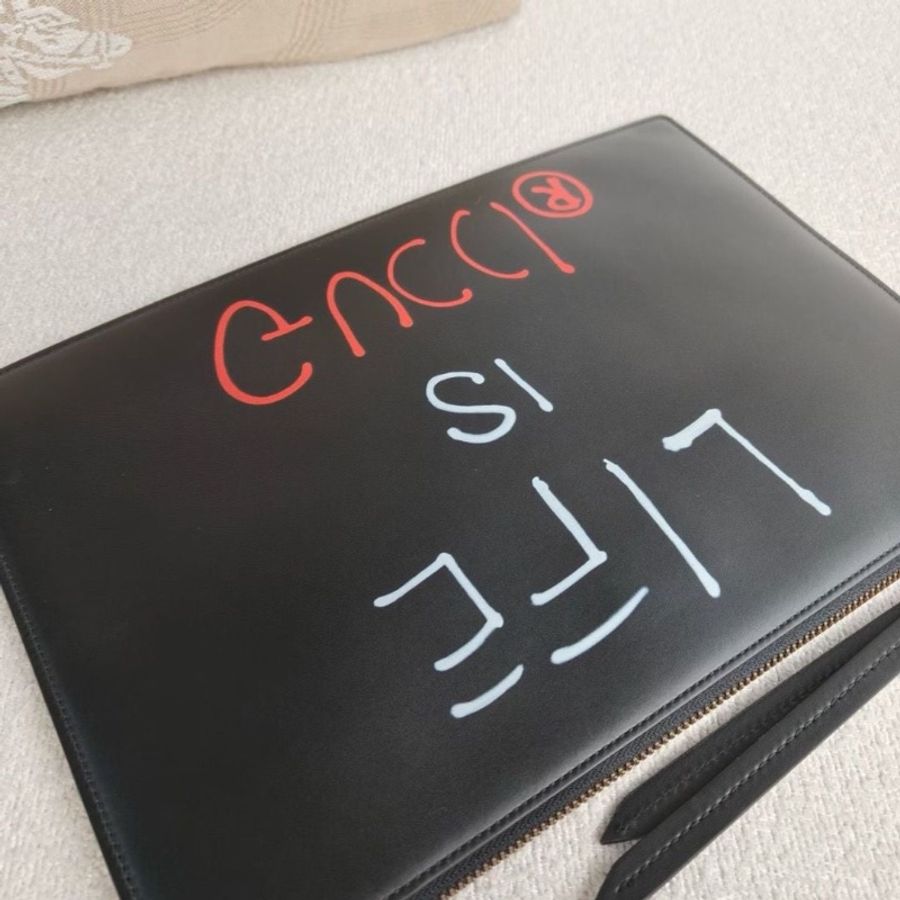 Gucci 全皮字母印花手拿包 黑色牛皮30*20 9新 配件塵袋-7