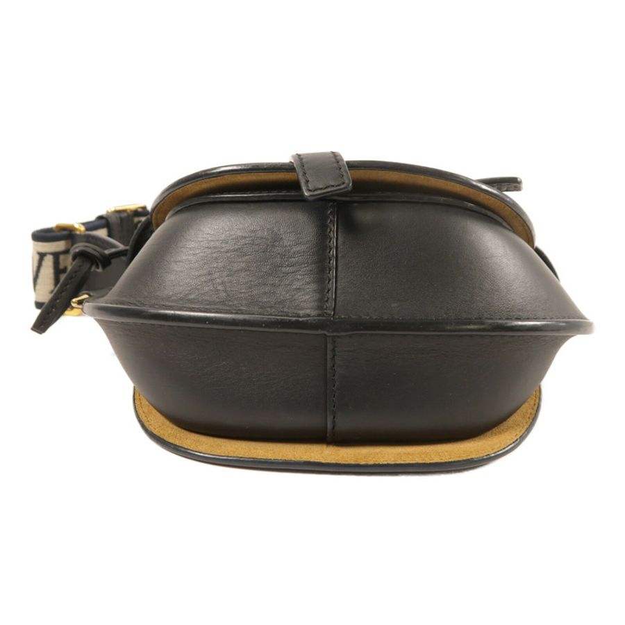 LOEWE 牛皮皮革Mini Gate金扣肩背袋-3