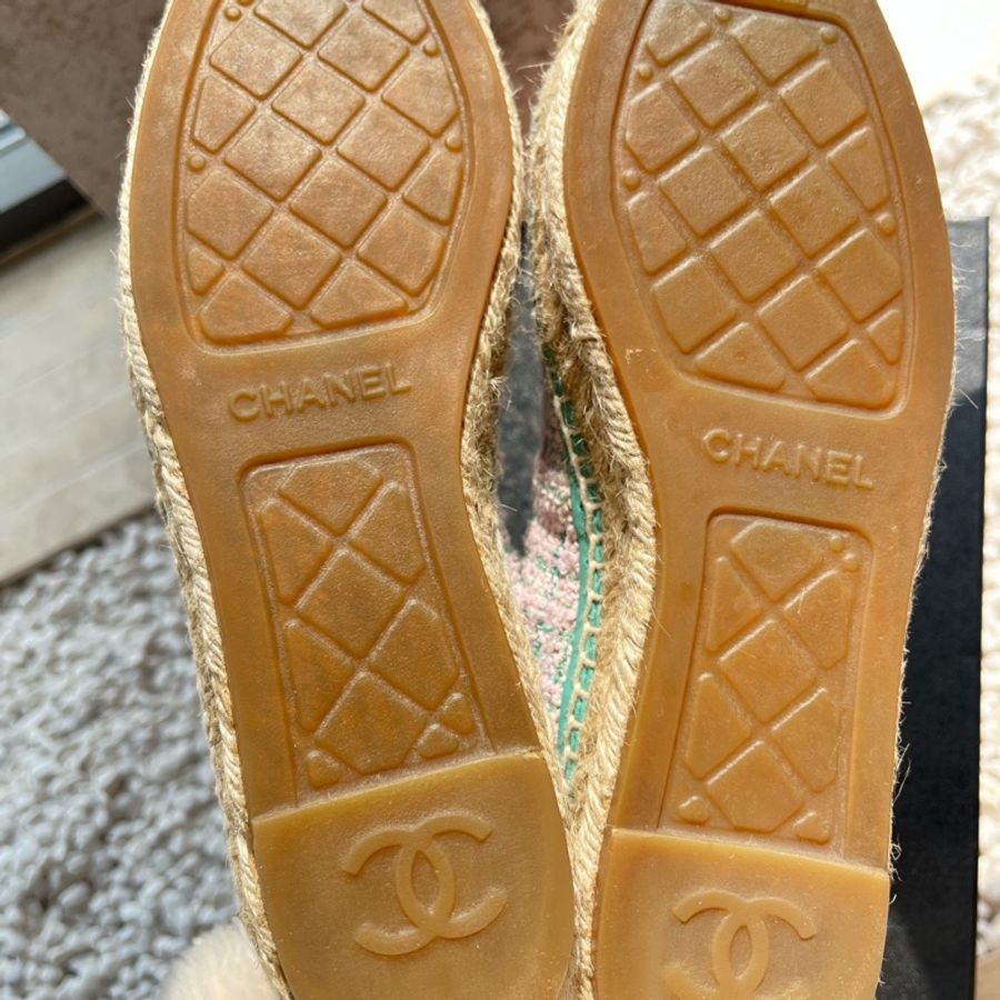 香奈兒Chanel 湖綠色鞋子38碼 附件:無 成色好-5