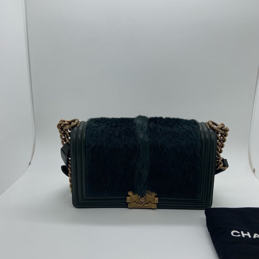 二手Chanel香奈兒Leboy松柏綠馬毛金扣中號鏈條包，鐳射21開，邊角內里五金有划痕-11