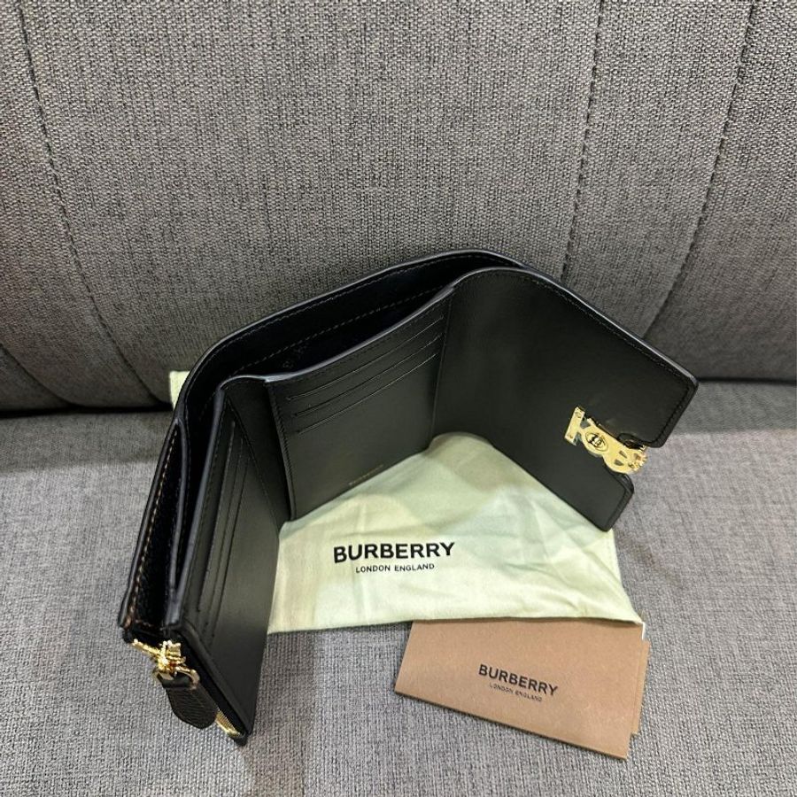 💎Han's house精品服飾💎Burberry TB 零錢袋 短夾-2