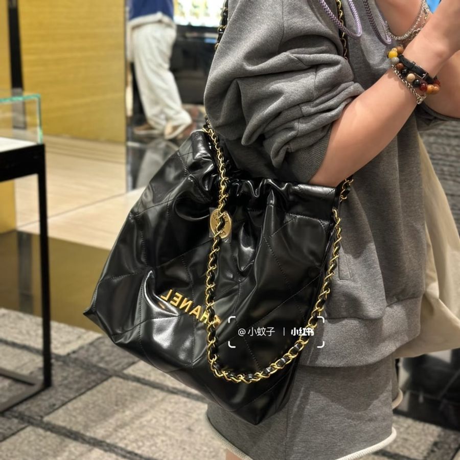 #全新全配🈶購證 #賠售割愛有緣人💕 Chanel 22bag黑金垃圾袋小號 芯片款-5