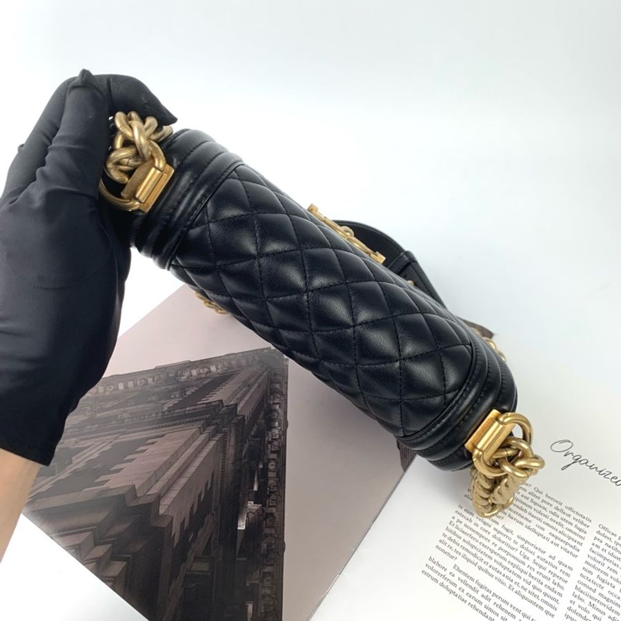 Chanel boy20牛皮黑金 🈶盒子/防塵袋/保卡-4