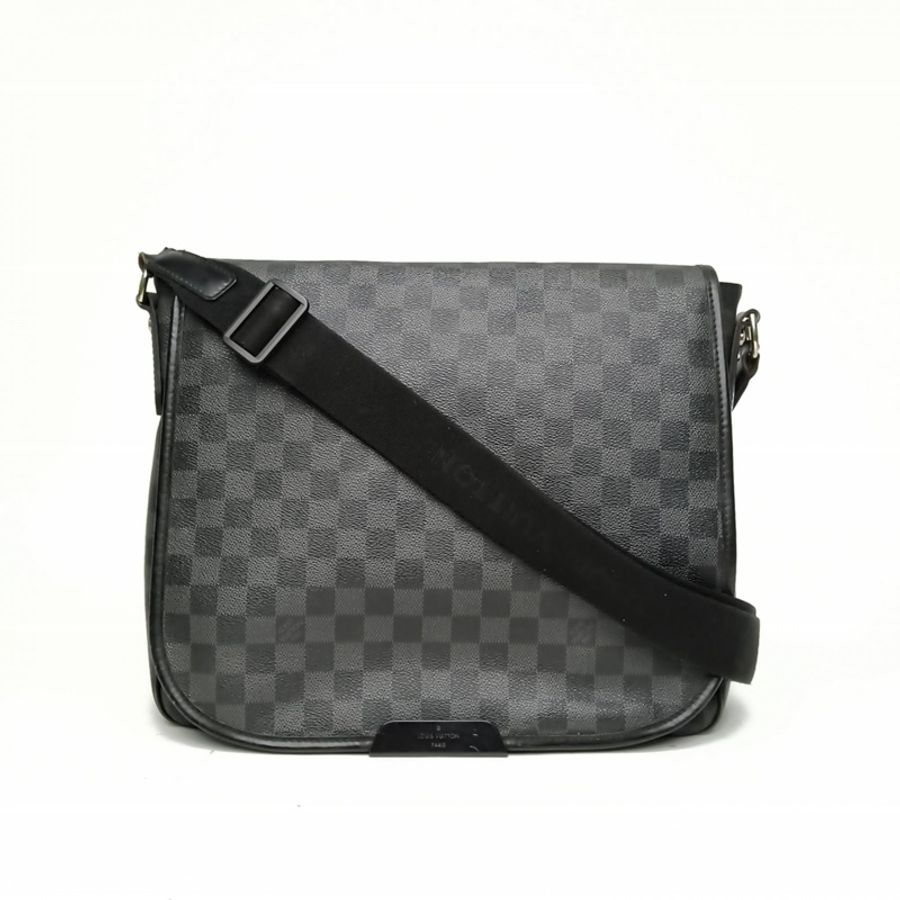 LOUIS VUITTON 黑棋格PVC2010郵差包斜挎包黑色棋盤格-0