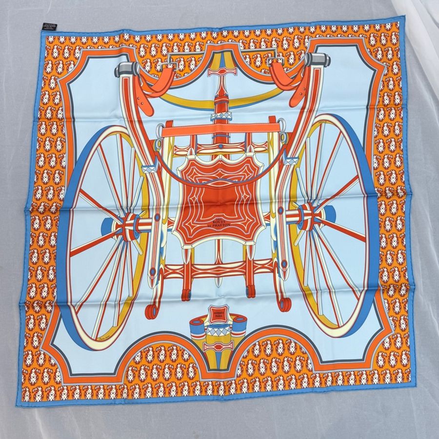 閒置新✨Hermes 法厄同之輪方巾-1