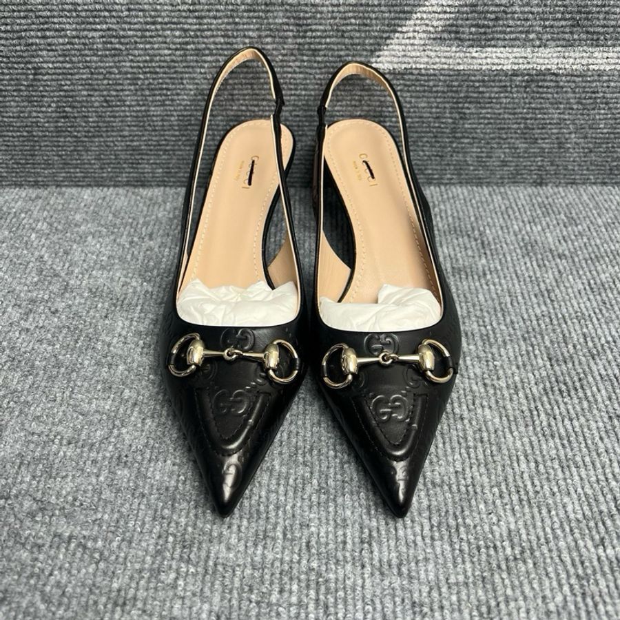 未使用品 Gucci古馳 GG logo黑色皮面馬銜扣涼鞋 37.5碼-1