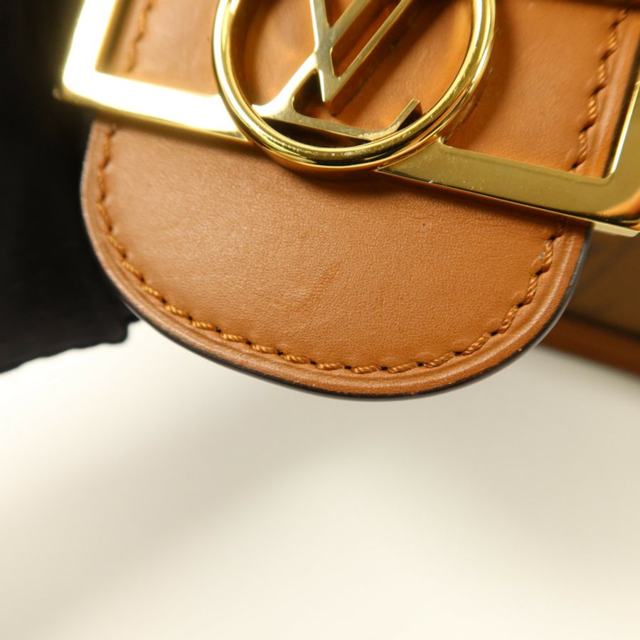 LOUIS VUITTON Monogram Reverse Mini Dauphine金扣肩背袋-18