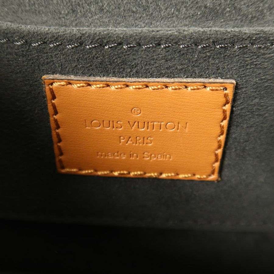LOUIS VUITTON Monogram Reverse Mini Dauphine金扣肩背袋-5