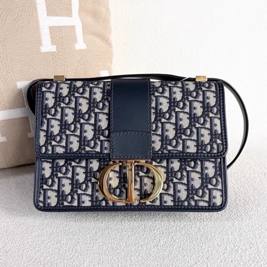 Dior迪奥 Montaigne老花刺繡蒙田30 經典老花拼金扣 尺寸24*17*7-10