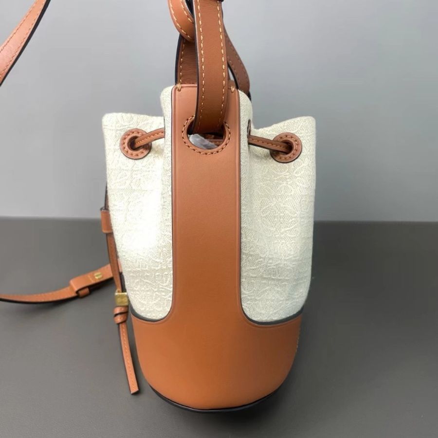 LOEWE Hammock 吊床包手提肩背斜背包米色拼棕色 14*19.5*10 98新肩帶 塵袋-7