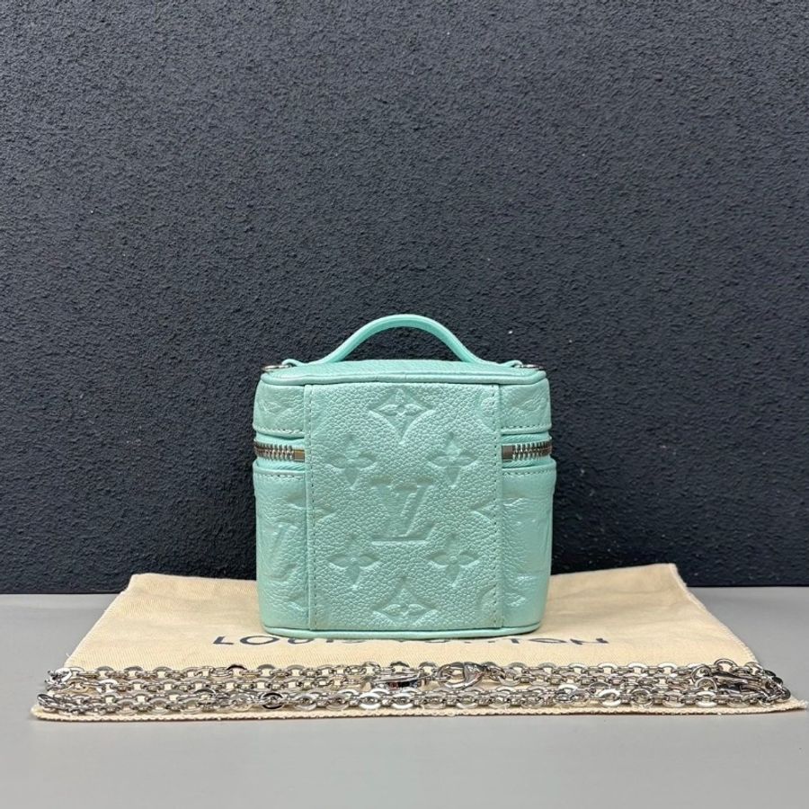 LV珠光薄荷色全皮壓花micro vanity mini化妝盒子 芯片款11*10*7.5cm 98新配件塵袋-9
