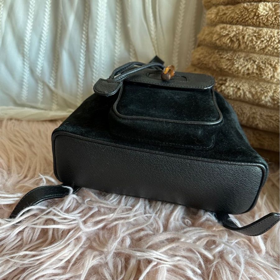 古馳 中古竹節後背包 後背包 後背包 雙肩包 黑色 黑色皮革 中古 中古包背囊 經典款 迷你 vintage gucci black suede /leather bamboo mini backpack 古董包-10