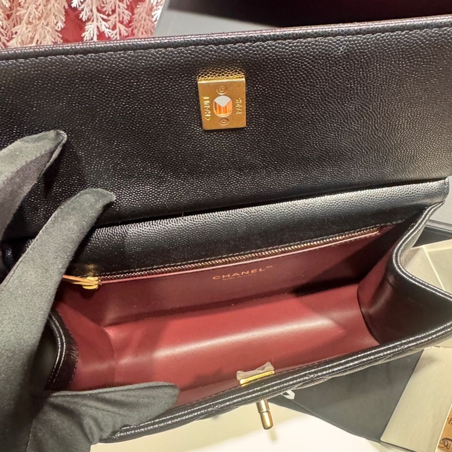 Chanel 黑金荔枝皮斜背包/王吉娜古董精品-7