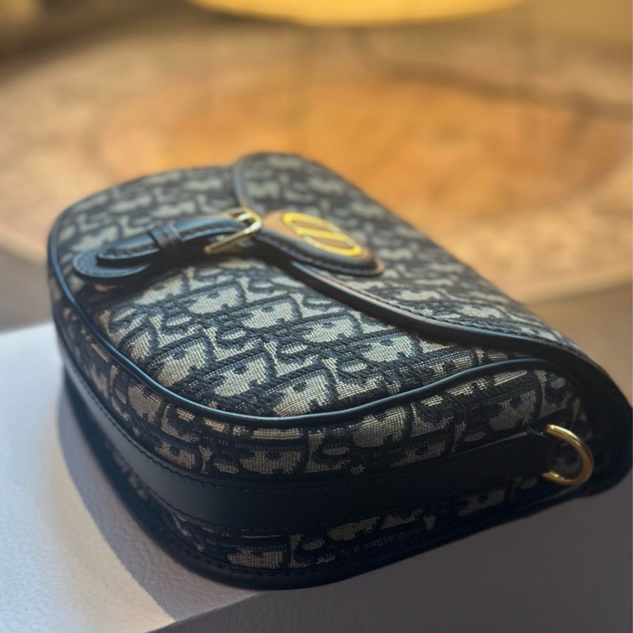 Dior Bobby 中型包款 （藍色 Oblique 緹花）-10