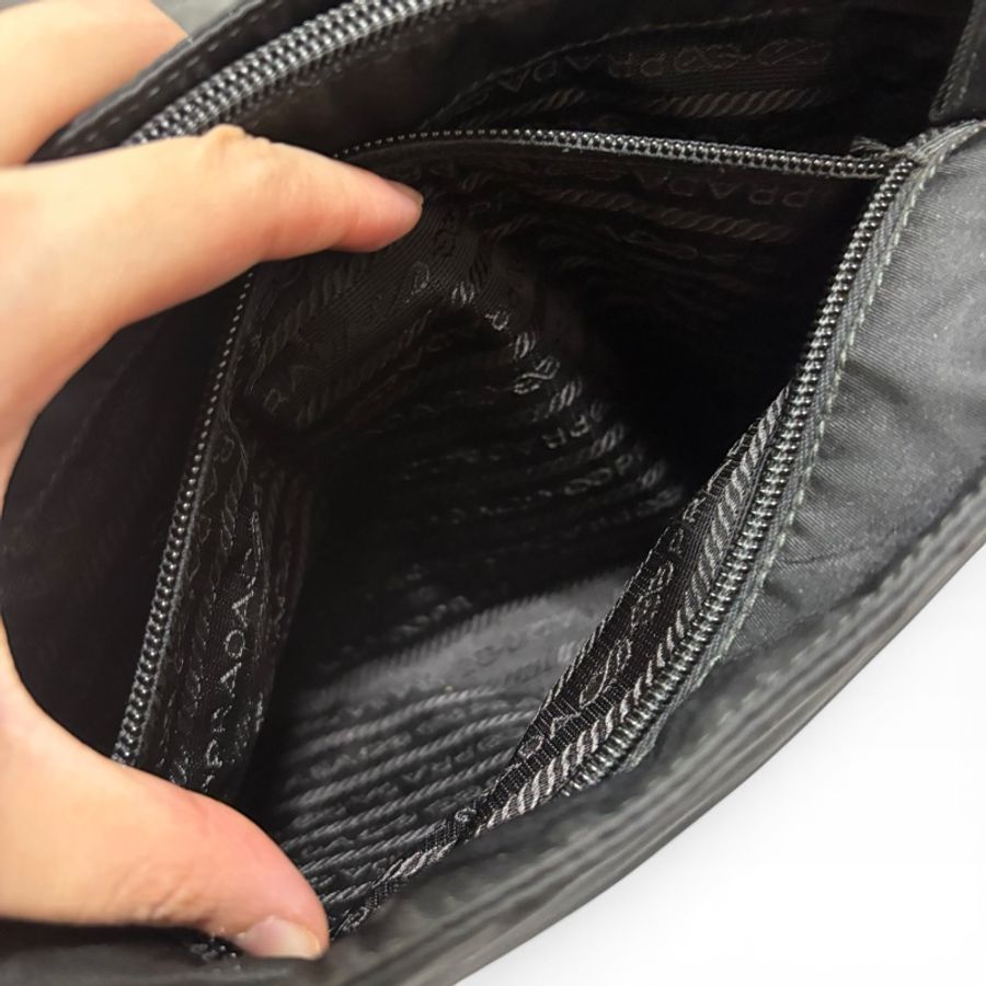 Prada 經典黑色尼龍托特包 Nylon tote bag 單肩包 手提包 28cm-17